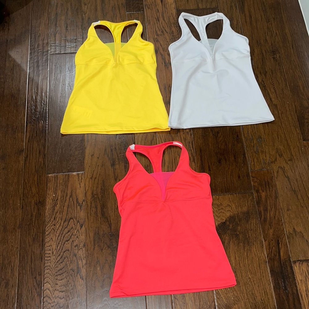 3 crop tops super fabric